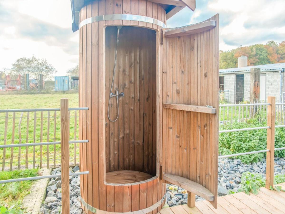 Luxurious House With Sauna In A Farm In Bastogne Eksteriør billede